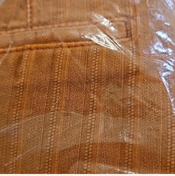 NWT Kut from the Kloth Shorts - Picture 4 of 4